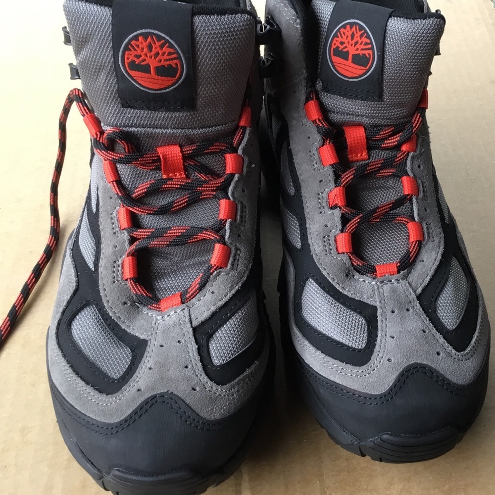 TIMBERLAND BOOTS - Picture 9 of 10